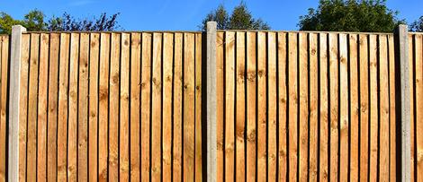 Fencing services in Reigate.